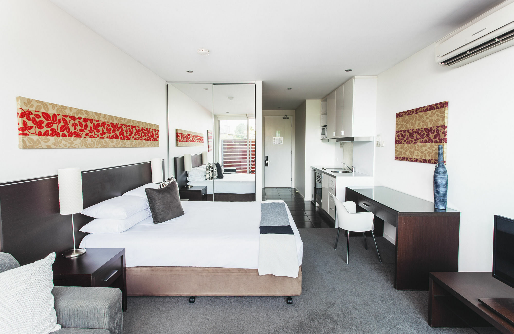 Punthill Williamstown Aparthotel Bagian luar foto